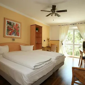 https://runas-aparthotel.getmunichhotels.com
